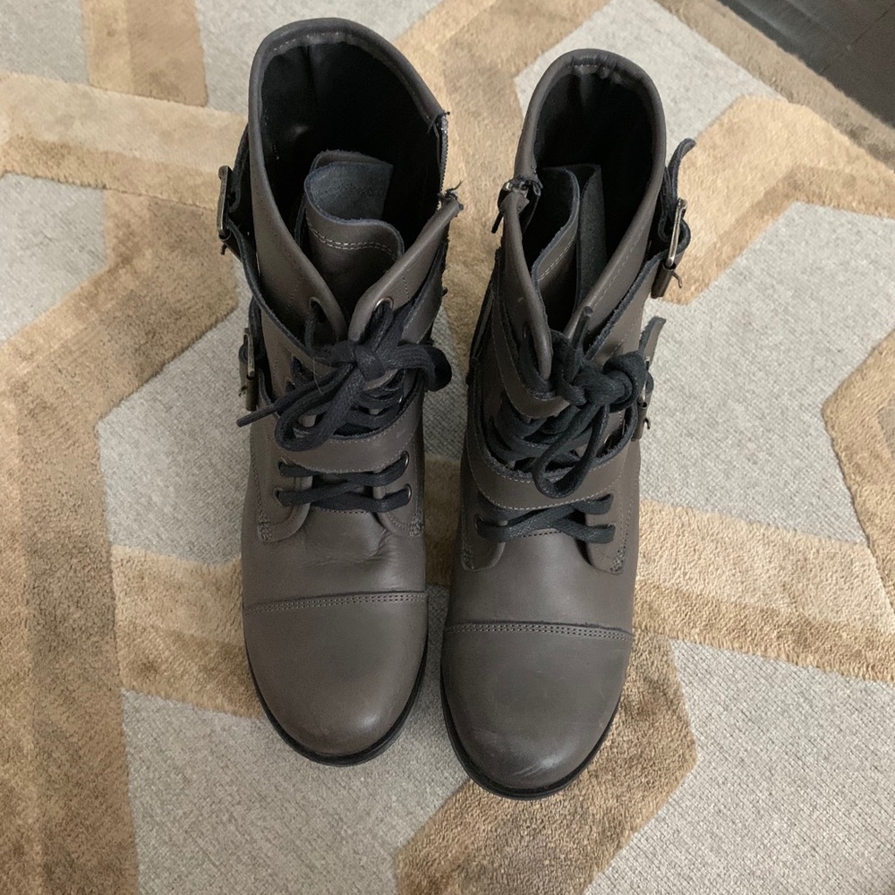 Dolce Vita Very good condition combat boots